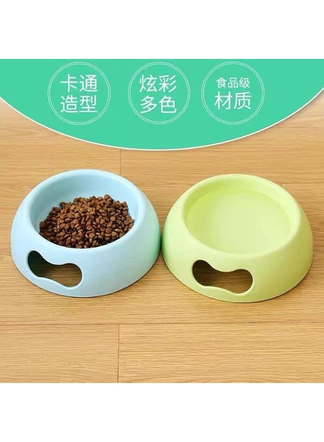 This food-grade plastic pet feeding bowl is suitable for cats and dogs. It's a non-slip, lightweight, and easy-to-clean water bowl with a durable, round design for indoor use, ideal for puppies, kittens, and small pets. - Image 2
