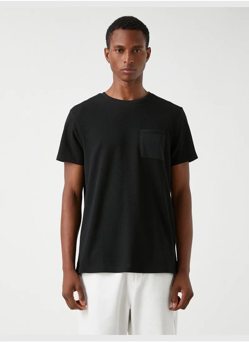 كوتون Basic T-Shirt Pocket Detailed