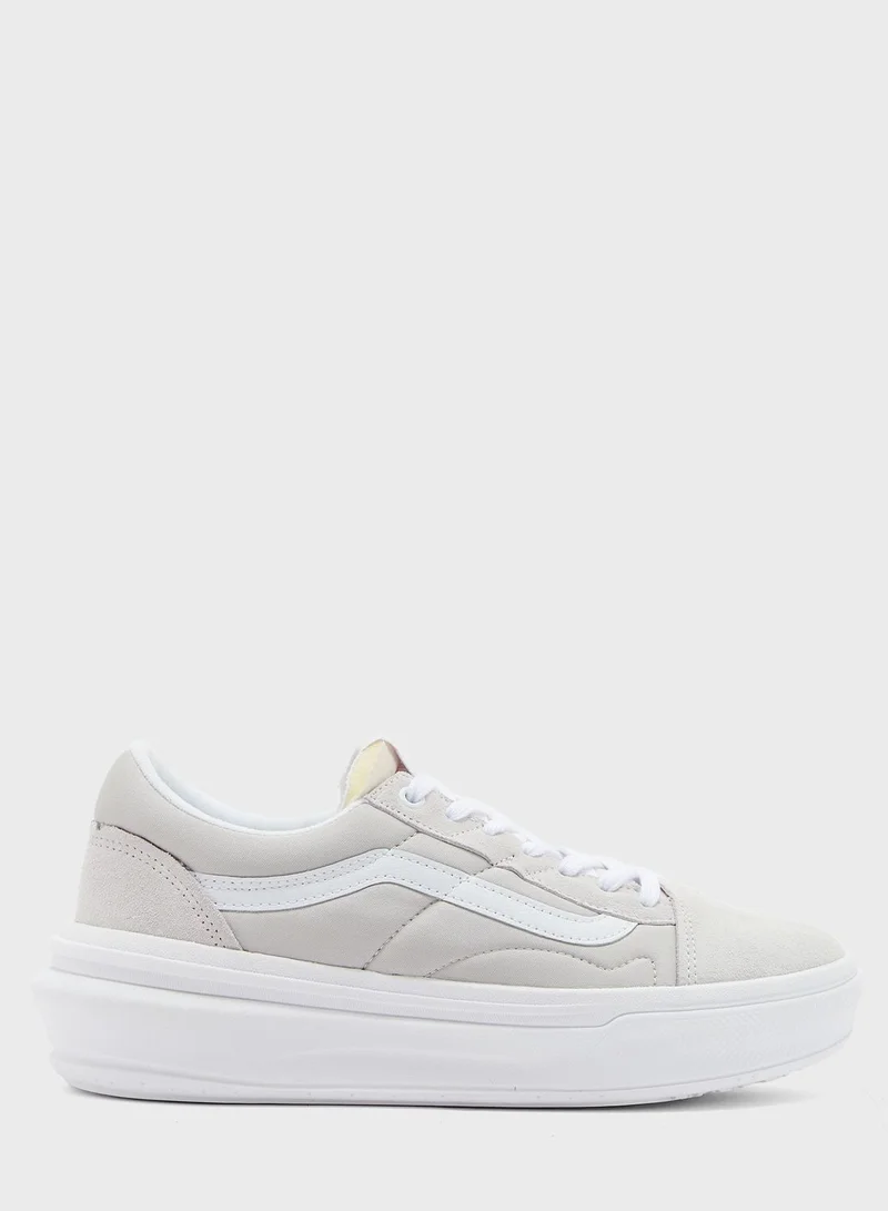 VANS Old Skool Overt Cc
