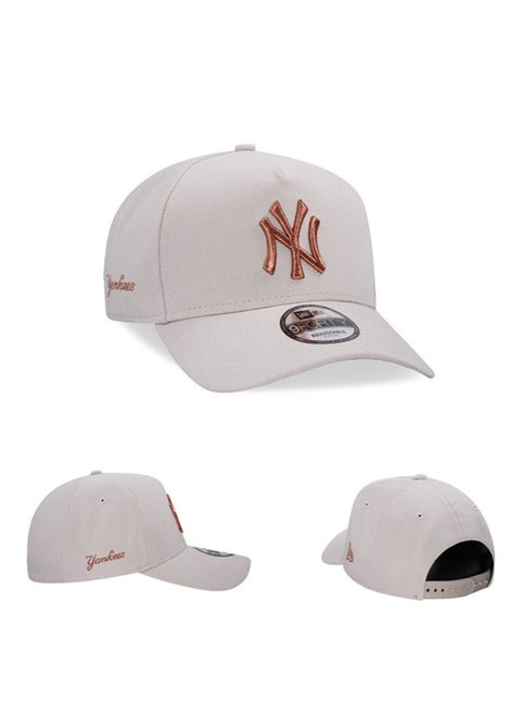 New York Yankees Baseball Cap Adjustable Snapback Hat Trendy Streetwear Style for Men and Women