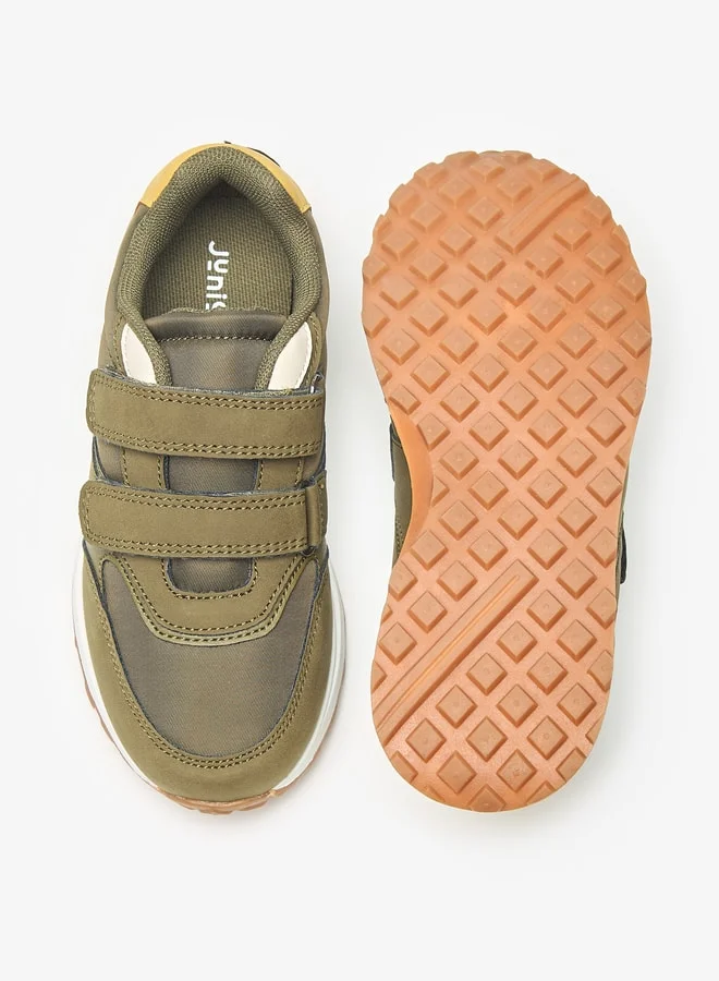 JUNIORS Boys Colourblock Sneakers with Hook and Loop Closure