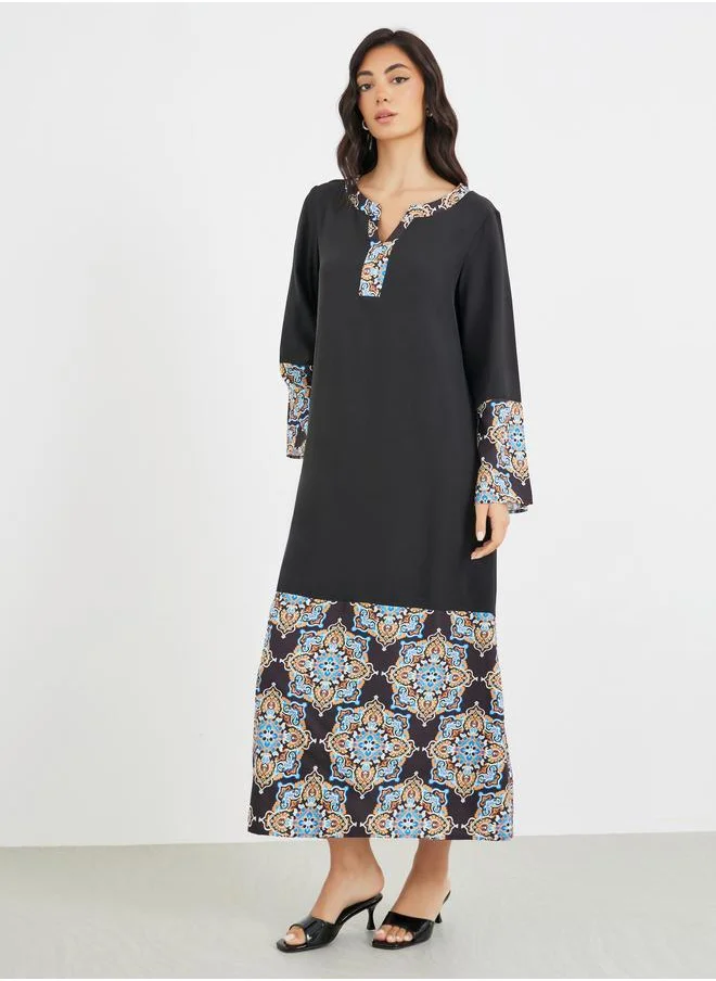أميرة Amirah Printed Notch Neck A-Line Jalabiya