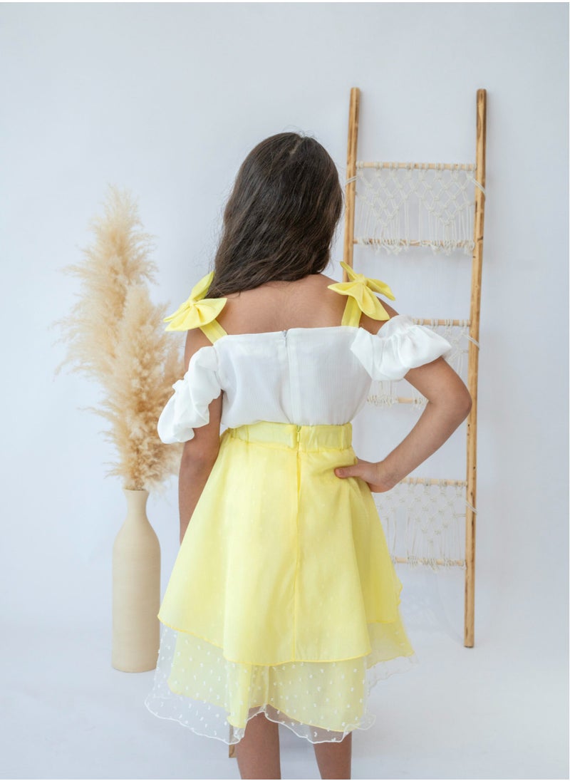 لالينا فستان Sunshine Elegance للفتيات باللونين الأصفر والأبيض  - Image 5