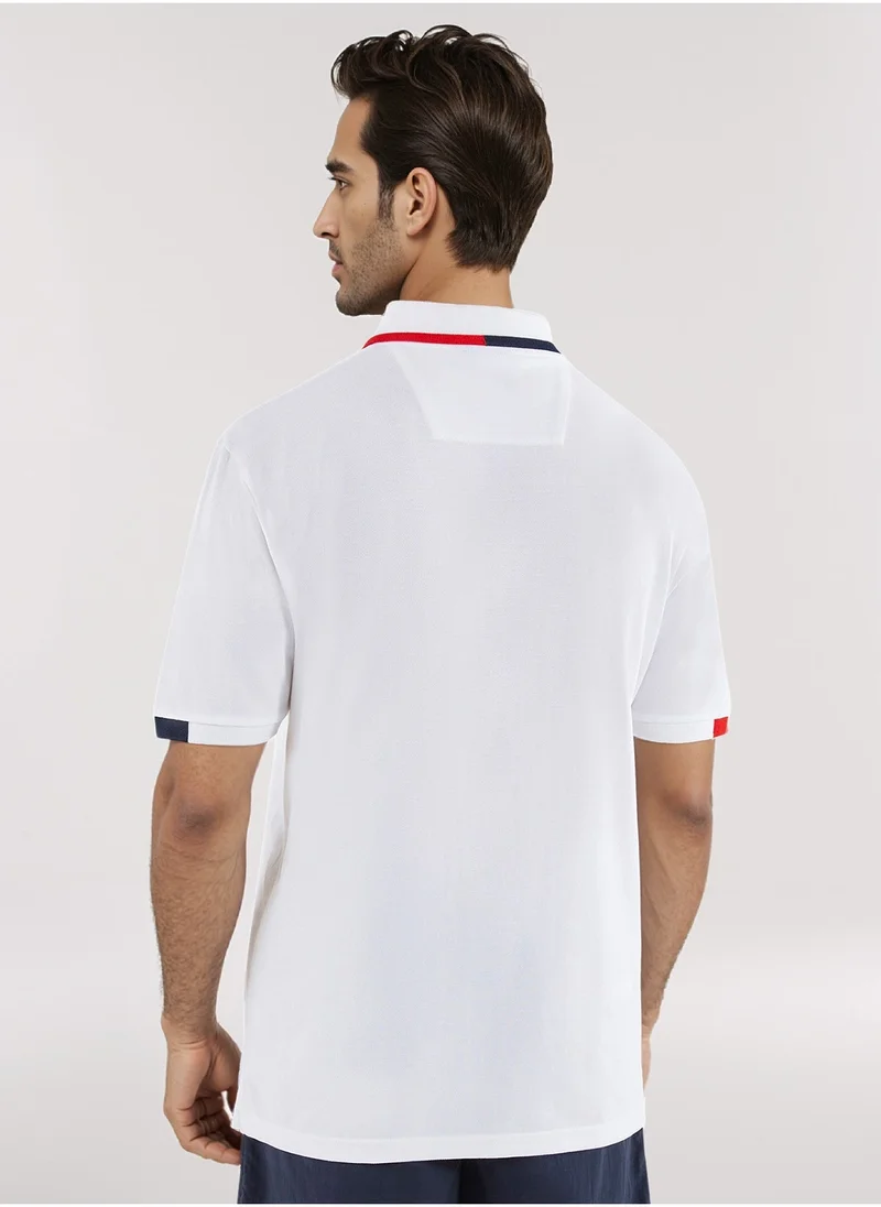 نوتيكا تيشيرت بولو قطن بريميوم بشعار مطبوع بقصة عادية