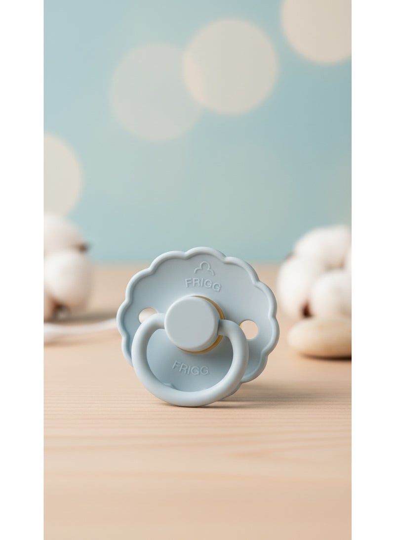 FRIGG Natural Latex Baby Pacifier | Size 1 (0–6 Months) | BPA-Free, Orthodontic Soother | Designed & Made in Denmark - Image 3
