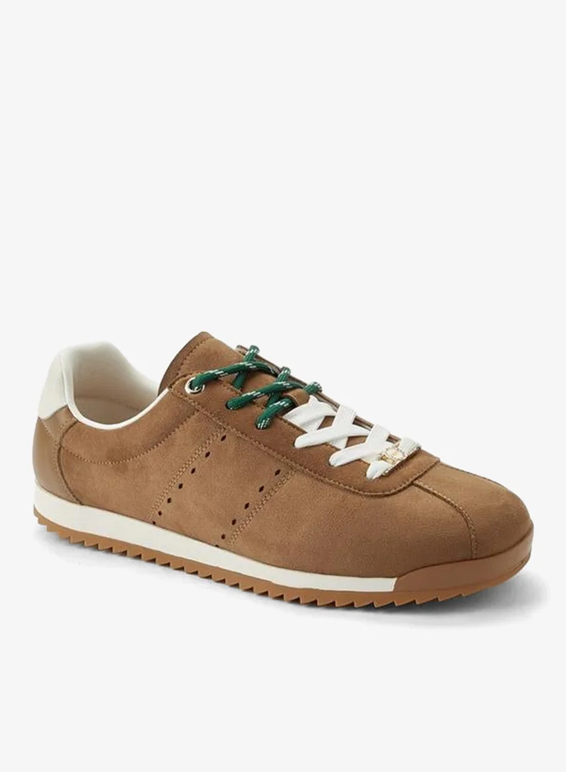 سيليست Women Lace-Up Ankle Sneakers