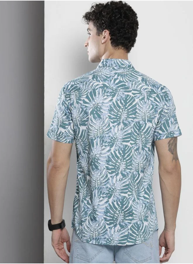 The Indian Garage Co Men Regular Fit Floral Printed Half Sleeves Spread Collar Casual Shirt