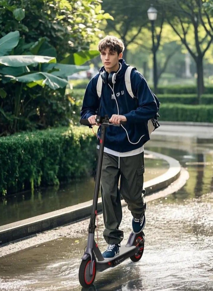 سكوتر كهربائي مثالي لجميع  تنقلاتك اليومية +سهل الطي والحمل + شاشة لمس رقمية + شاحن أصلي + اتصال بلوتوث - Image 1