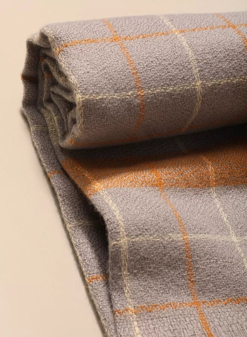 Men Raw Hem Plaid Scarf  - Image 3