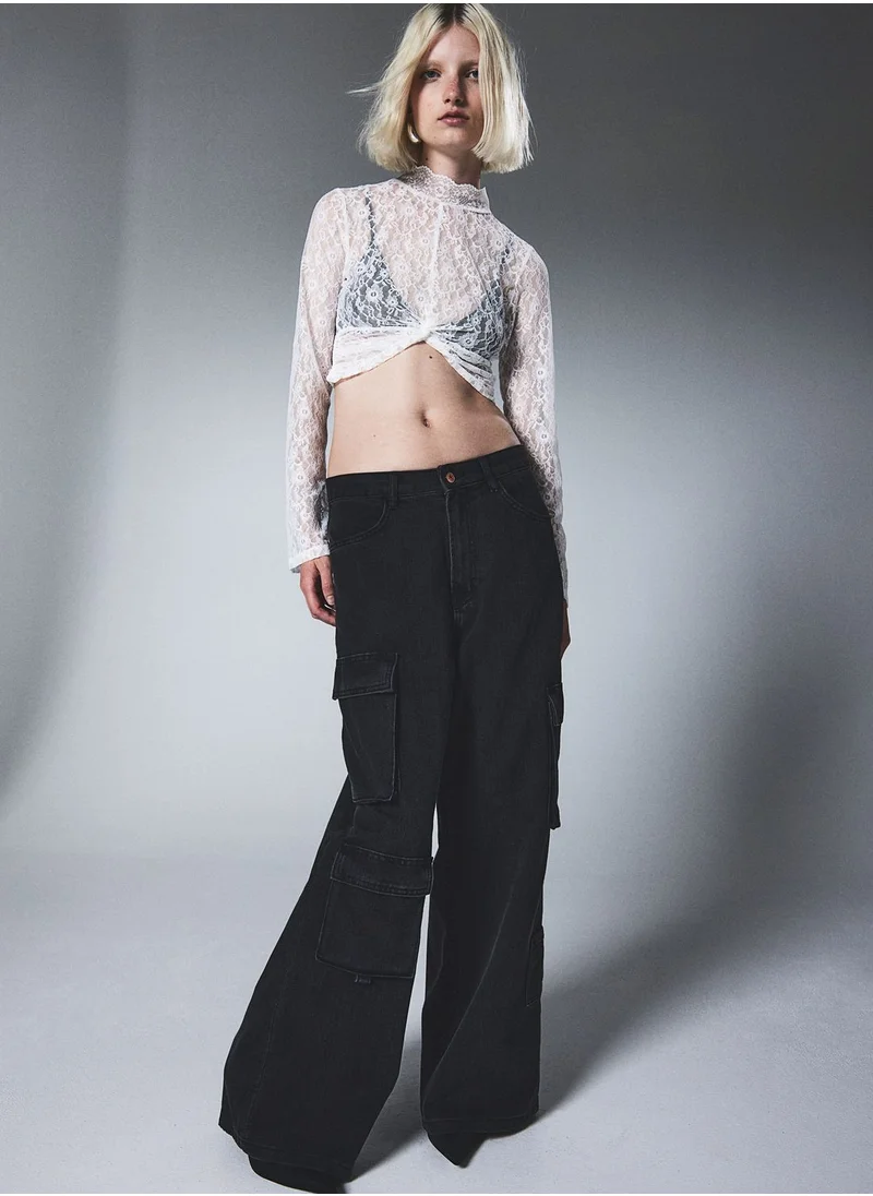 H&M Lace Crop Top