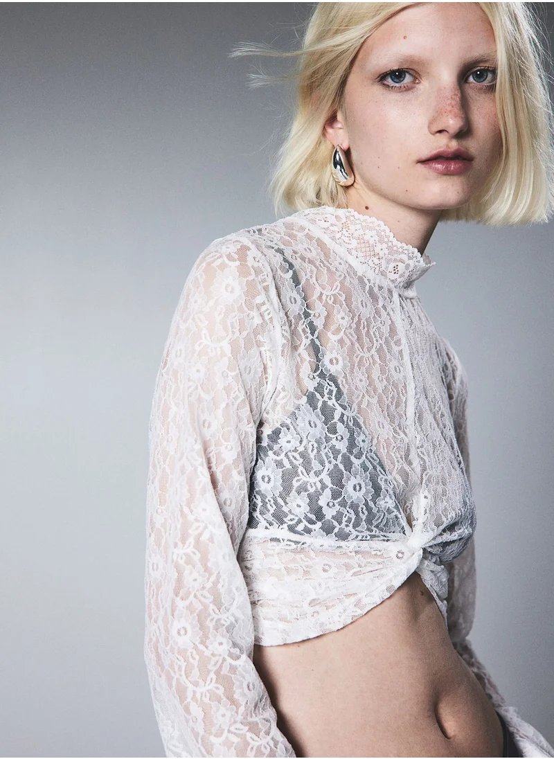 اتش اند ام Lace Crop Top