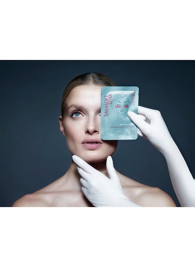 Rodial Salmon Jelly Eye Patches - Image 5