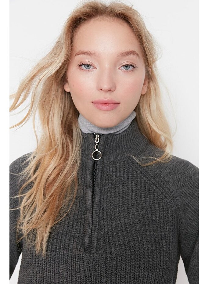 trendyol Anthracite Crop Zippered Stand Collar Basic Knitwear Sweater - Image 3
