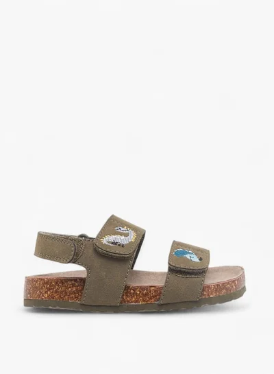 JUNIORS Boys Embroidered Strap Sandals With Hook And Loop Closure