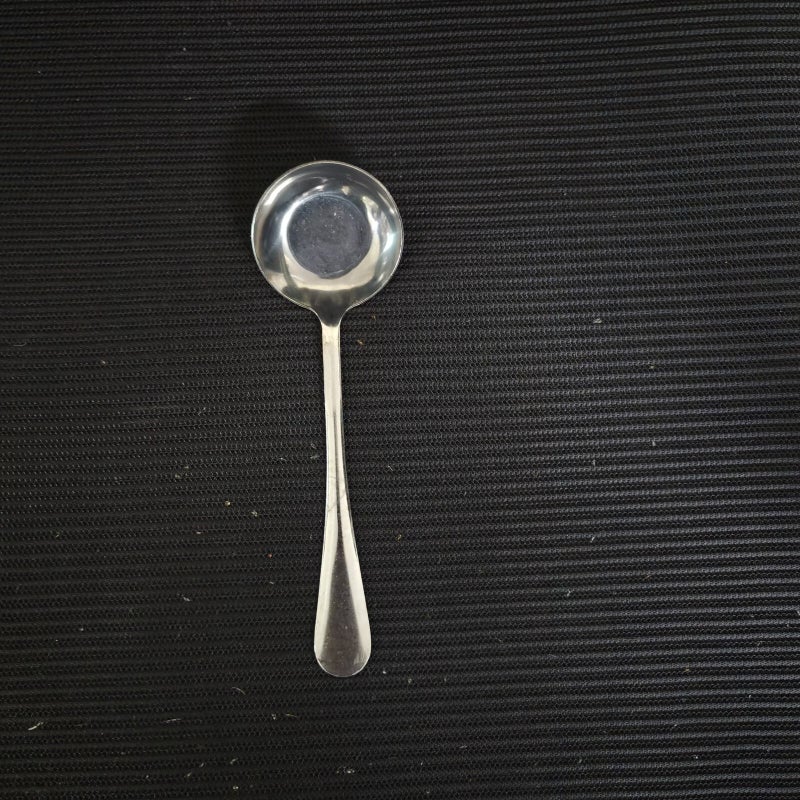 Stainless Steel Spoon - Creative Thickened Flat-Bottomed Spoon for Commercial Use, Home Dining, Soup Stirring, and Rice Mixing - Image 1