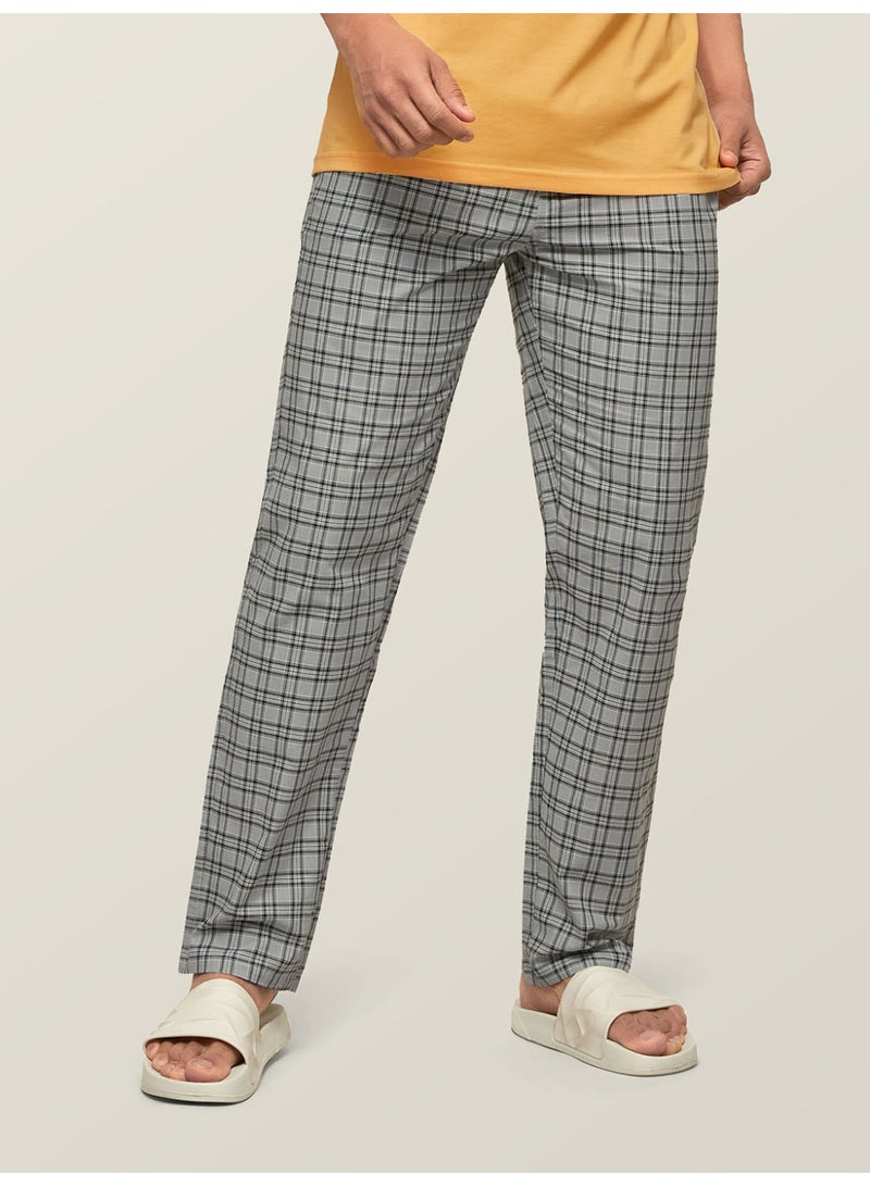 اكس واي اكس اكس بيجامة رجالية من XYXX مصنوعة من القطن الممشط الممتاز بنقشة المربعات [عبوة من قطعة واحدة] - Image 1