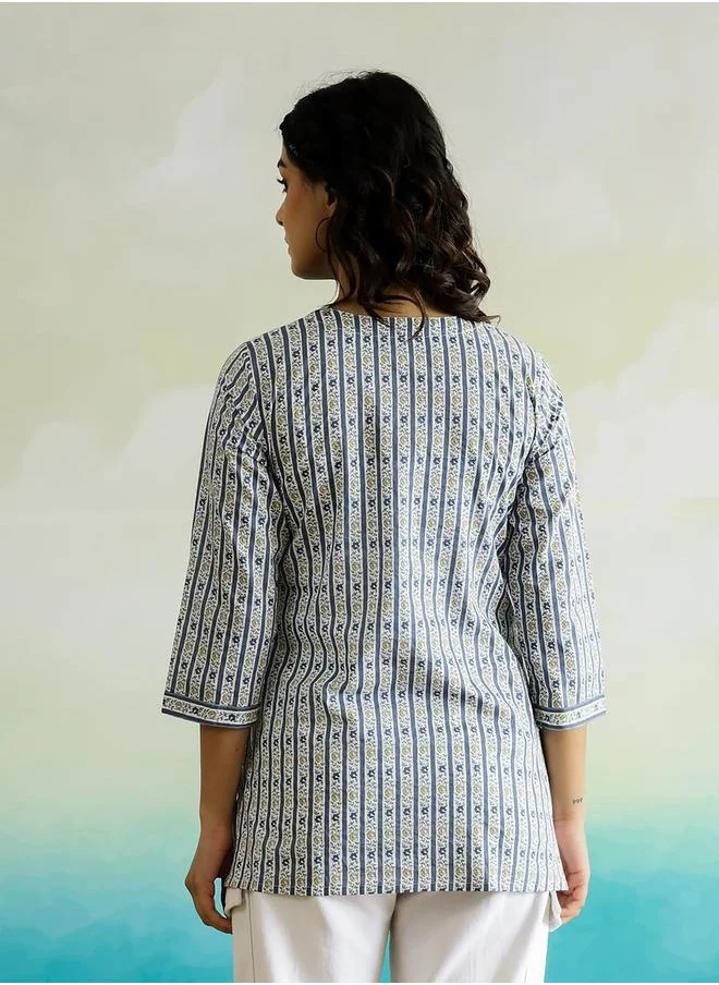 سانسكريتي هومز All-Over Print Notch Neck Regular Fit Top by Styli