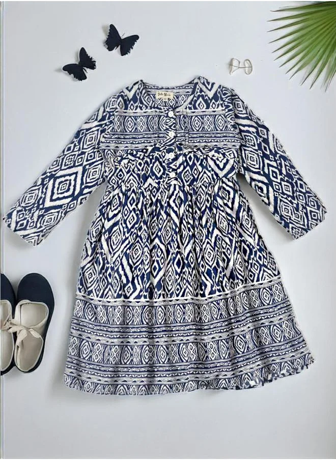 بيلا مودا All-Over Print Lace Detail Dress