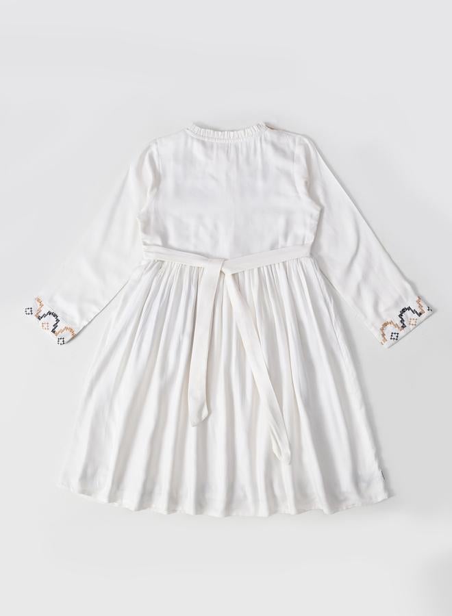 بيلا مودا فستان - مطرز - Image 3