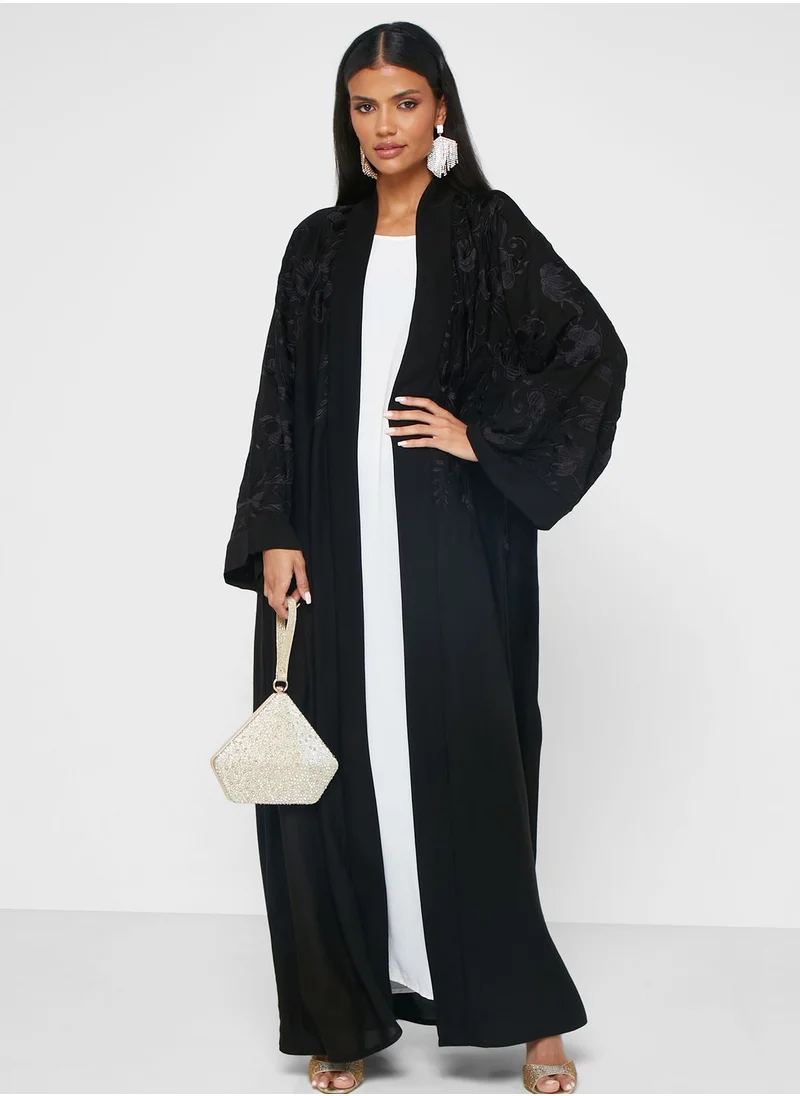 hayas closet Embroidered Open Abaya