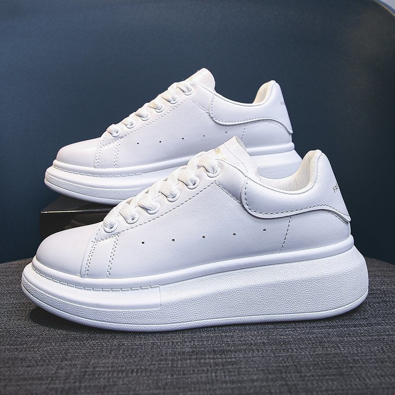 Unisex Casual Sneaker Shoes - Image 1