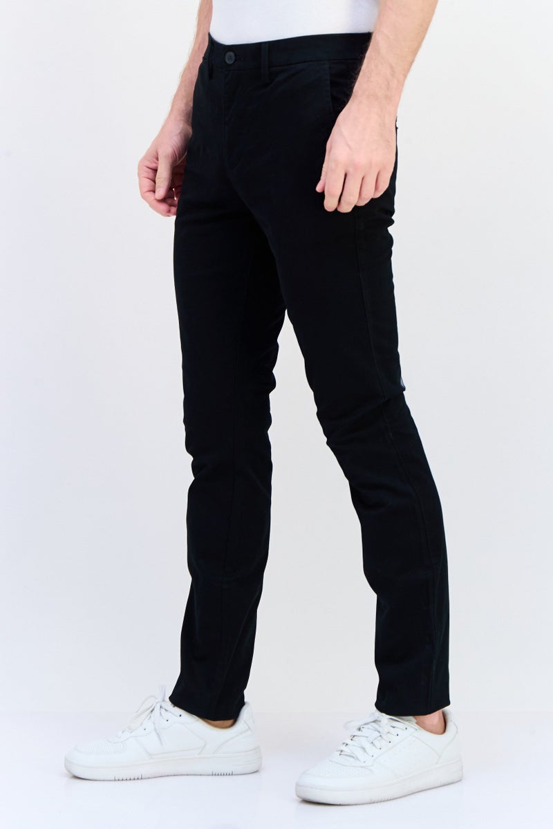 GAP Men Skinny Fit Solid Chino Pants, Black - Image 2