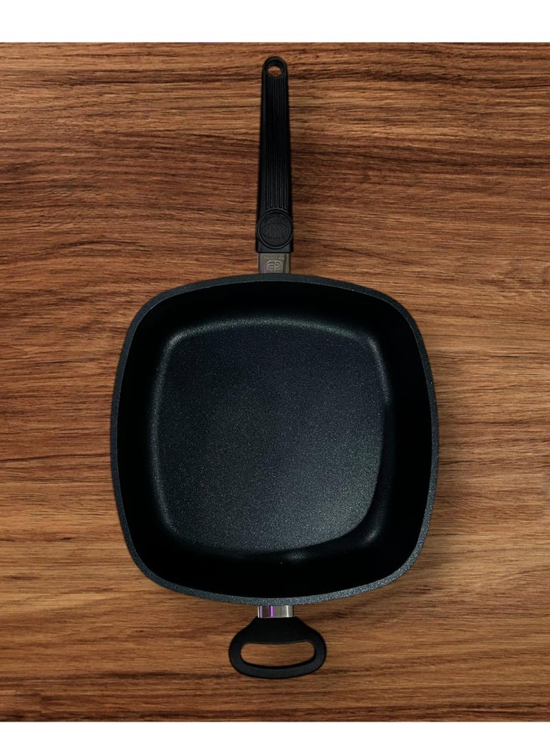 اس كي كي مغلاة مربعه  من SKK تيتانيوم  الاصلي مقاس الطول 26cm العرض cm26 العمق 5 - Image 2