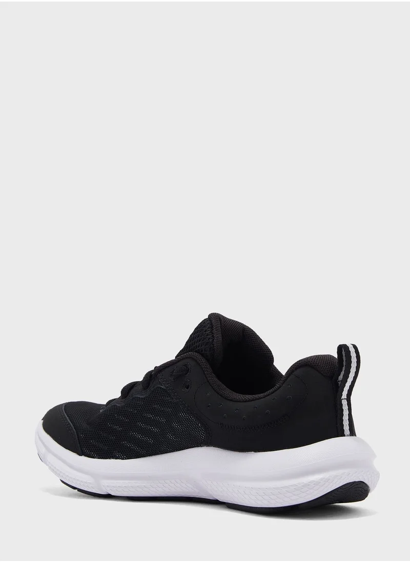 UNDER ARMOUR Youth Assert 10