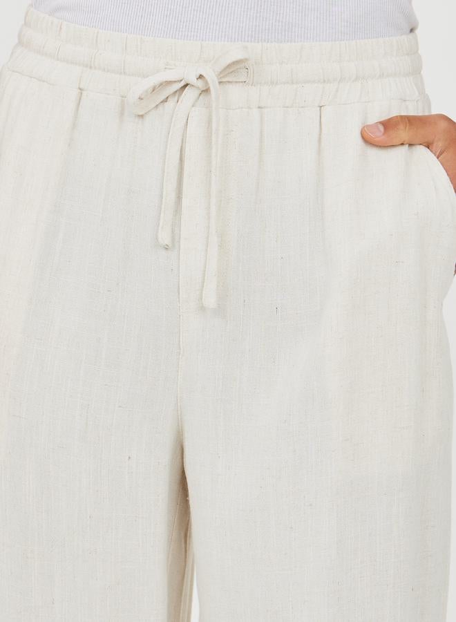 Styli Premium Linen Balloon Fit Pants  - Image 4