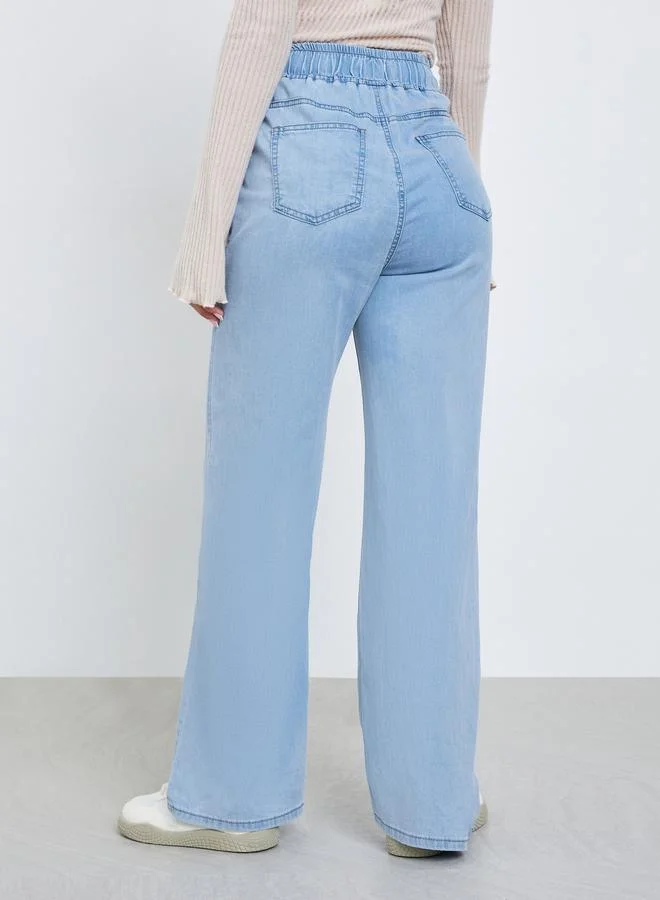 ستايلي جينز سادة بأرجل واسعة قابل للتمدد