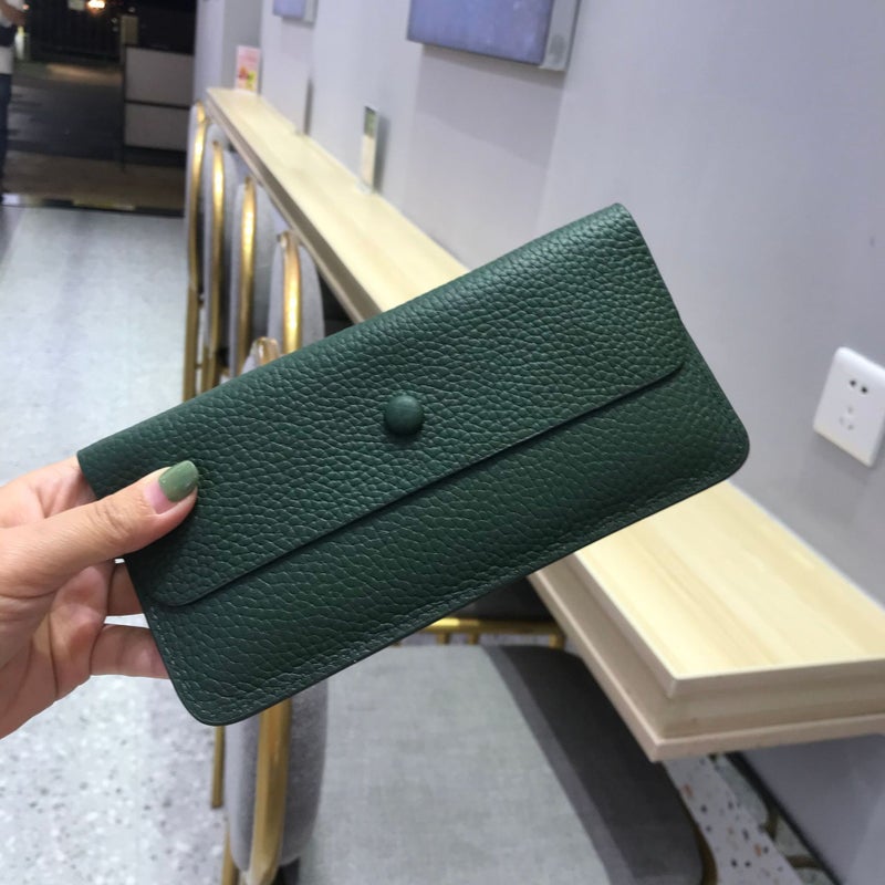 First Layer Cowhide Large Capacity Long Hand Wallet Womens 2023 New Style Simple Elegant Wallet Ultra-thin Leather Card Holder Green 