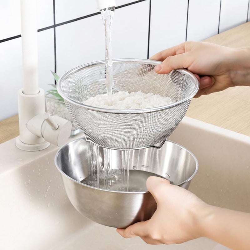 esowemsn 1PC Stainless Steel Rice Washing Sieve Strainer 7inch Kitchen Mesh Net Strainer Basket Drainer Washing Bowl Sieve Sifters for Vegetable Fruits Rice Washing - Image 4