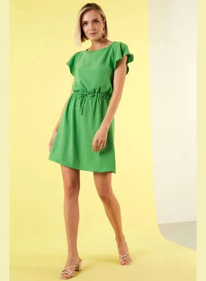 ليلا فستان نسائي بياقة مستديرة وأكمام مجمعة بتفاصيل مقاس عادي