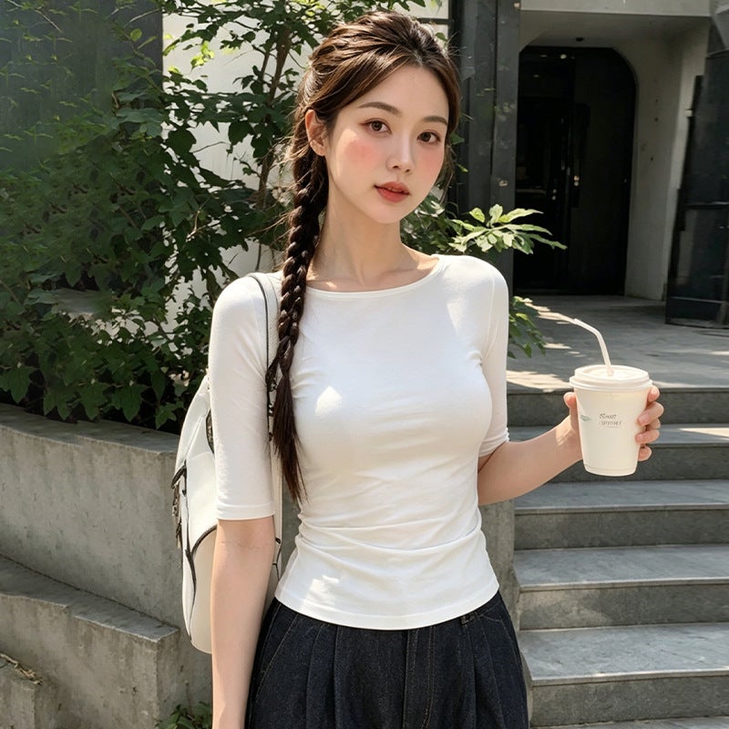 تيشيرت نسائي بأكمام متوسطة وأكتاف مكشوفة - Image 3