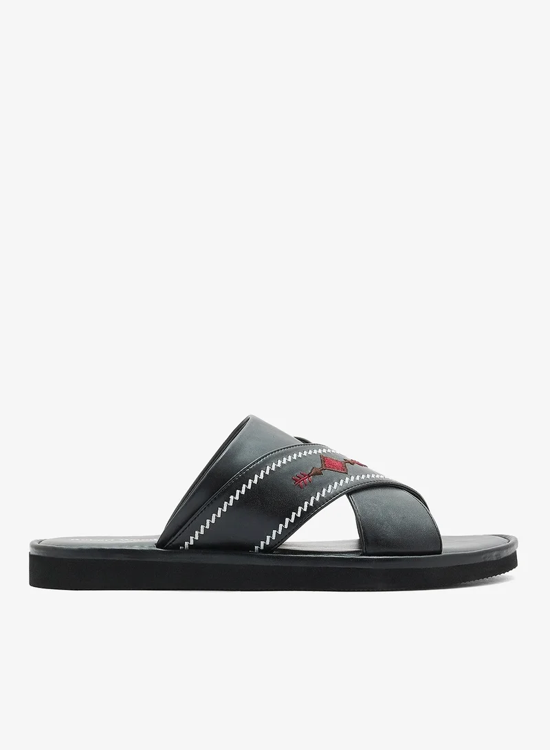 Embroidered Traditional Arabic Sandals