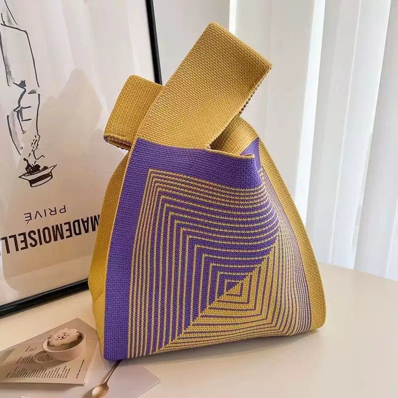 Handbag Versatile Storage Bag For Work Essentials, Hand-Held Bag For Commuting, Bucket-Shaped Small Yellow Duck Bucket Bag, Portable - Image 3