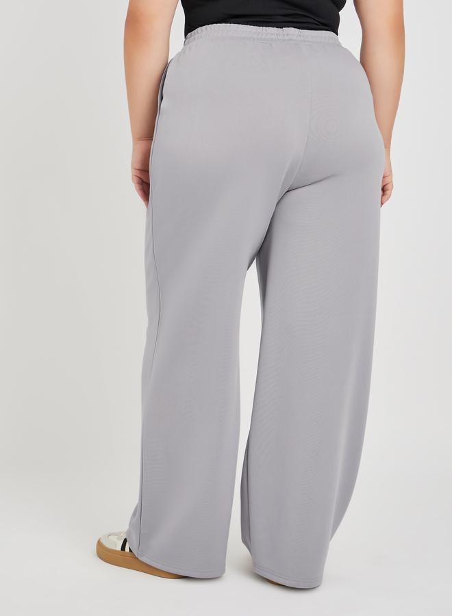 Styli Styli Plus Size Solid Wide Leg Joggers  - Image 4