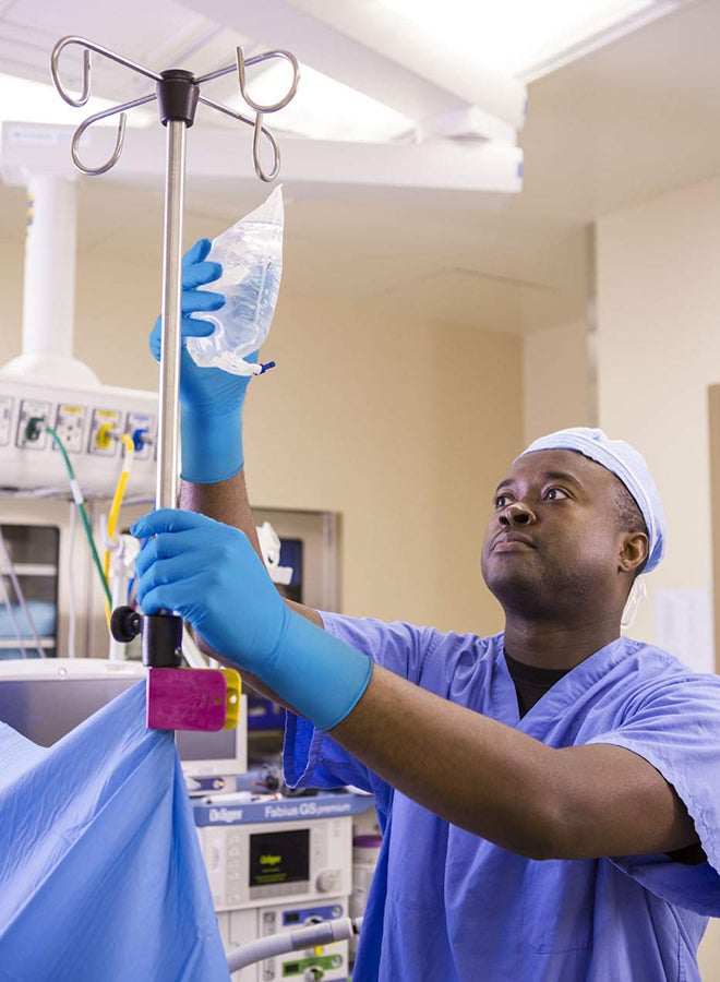 قفازات من النتريل للاستخدام مرة واحدة - 100 قفاز أزرق XL - Image 2