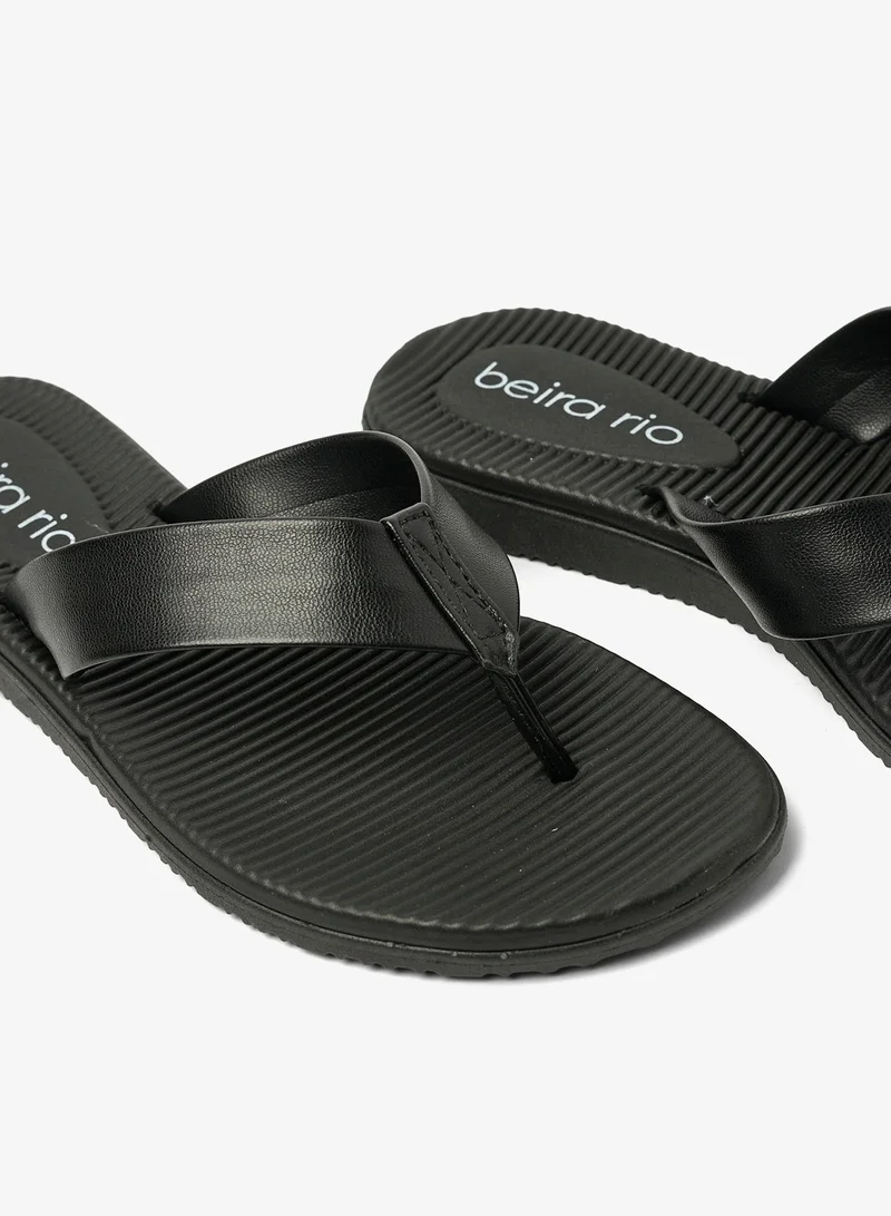 Beira Rio Black Flat Sandals for Women – Stylish Ladies Flat Sandals & Comfortable Flat Slippers for Women | Best Price UAE