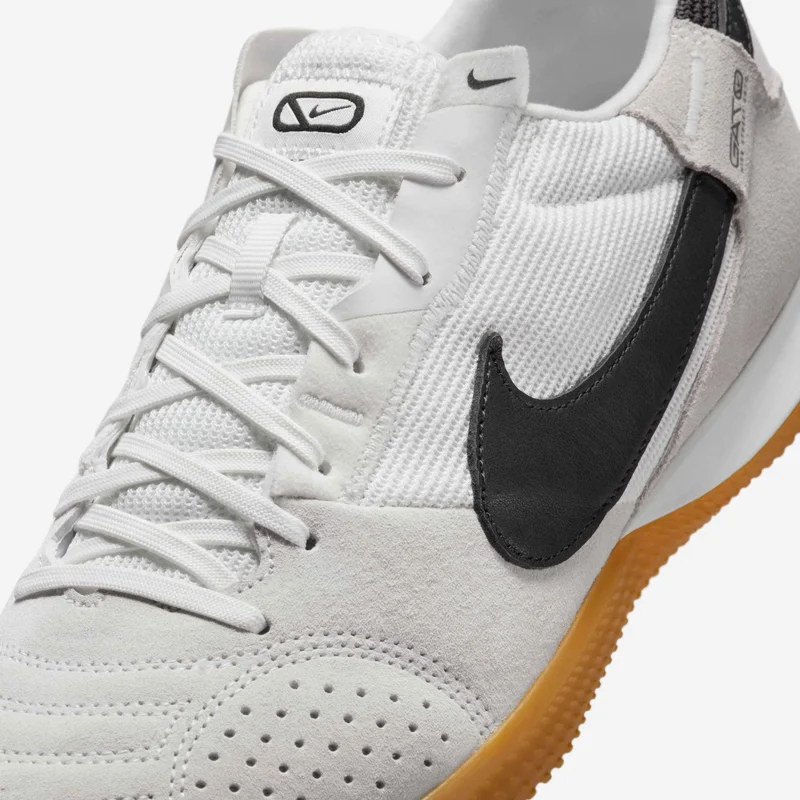 Nike White Men's Streetago Indoor Court Football Shoes for Men | Best Price UAE