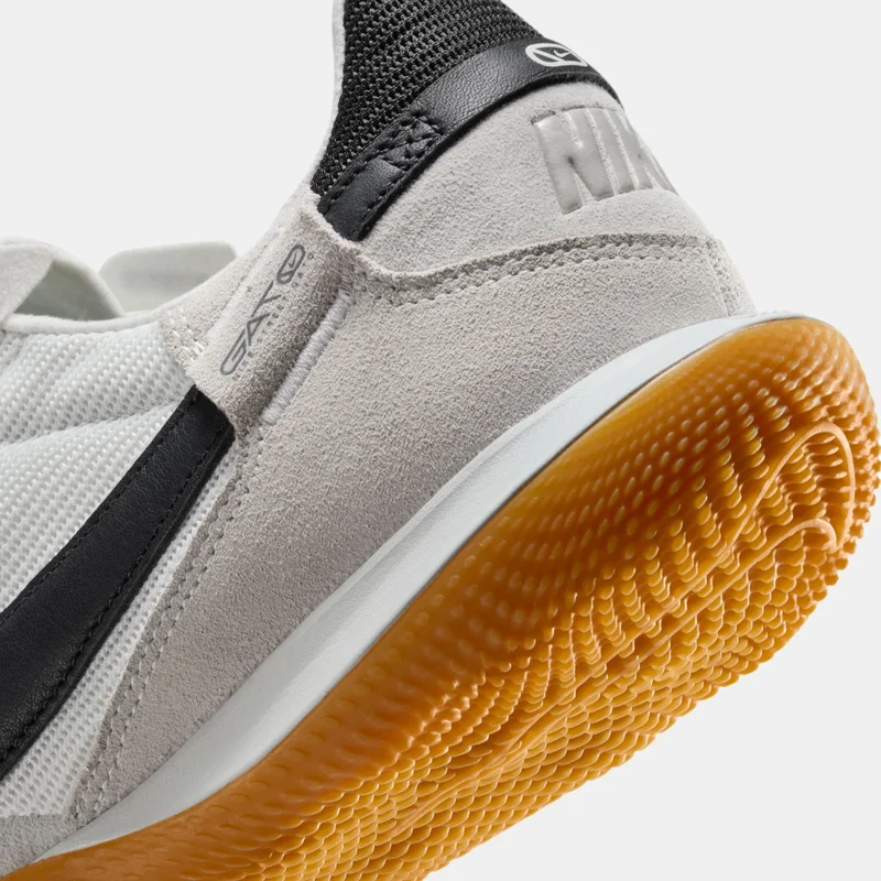 Nike White Men's Streetago Indoor Court Football Shoes for Men | Best Price UAE