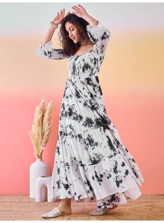 أيه كيه إس فستان ماكسي قطني مكشوف الكتفين مصبوغ بالربط - Image 4