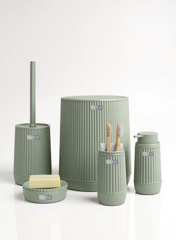 اوكانيوس  مجموعة إكسسوارات الحمام البلاستيكية المكونة من 5 قطع تتضمن فرشاة المرحاض وموزع الصابون السائل وسلة المهملات وحامل فرشاة الأسنان ومعجون الأسنان وطبق الصابون ومجموعة منظم الحمام المتين باللون الأخضر النعناعي - Image 1