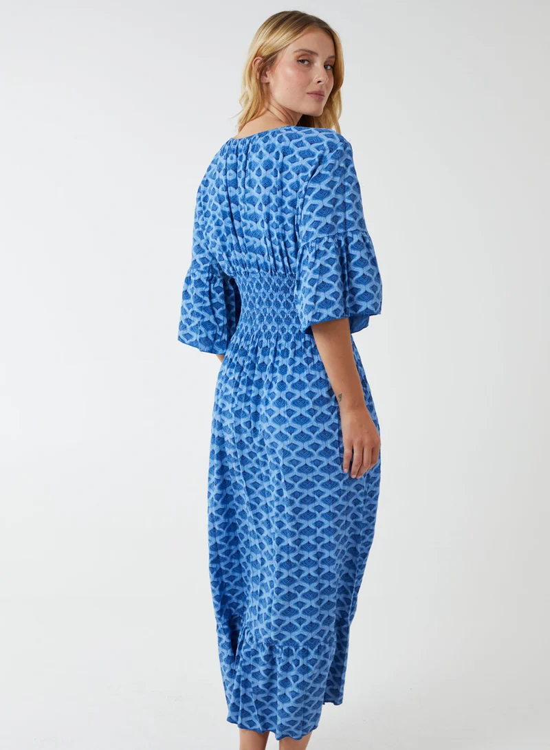 بلو فانيلا فستان ماكسي بطبعة هندسية