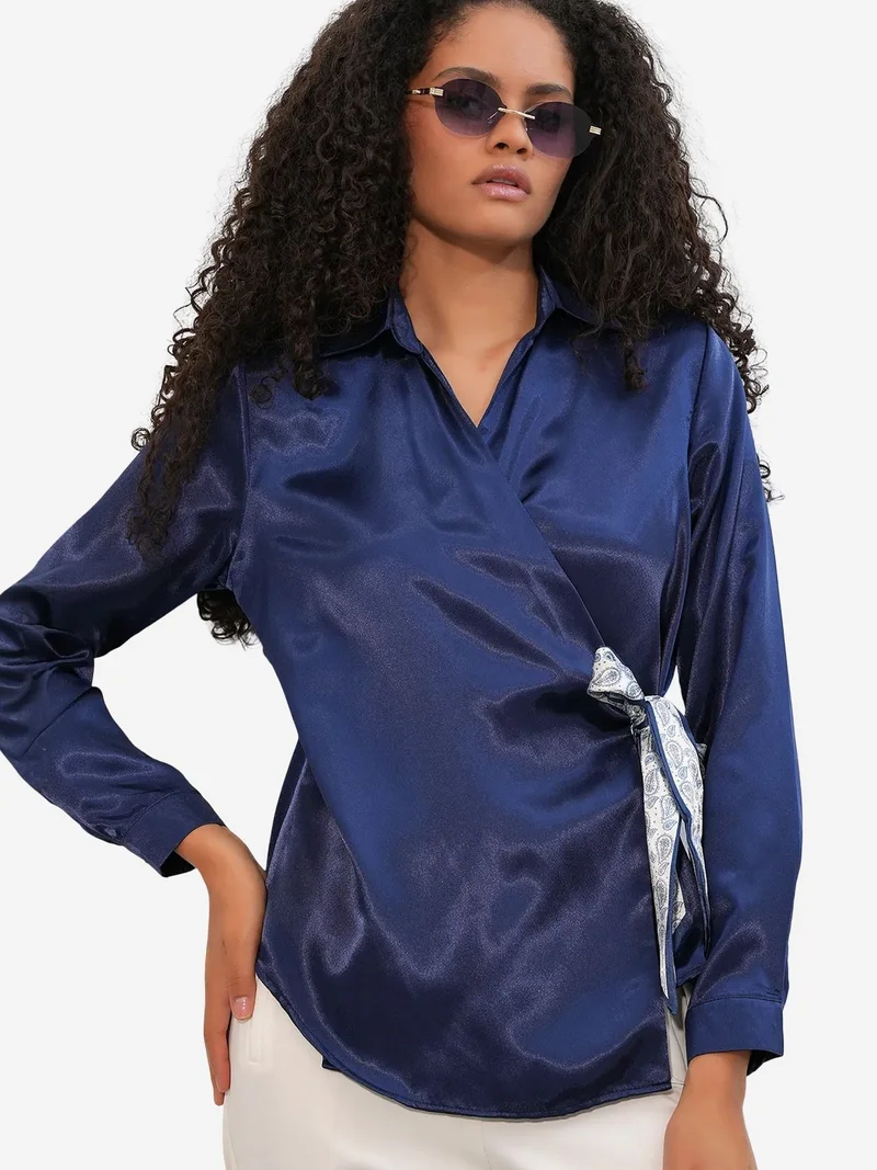 بيغ دارت BDART Women's Satin Tie-Front Shirt