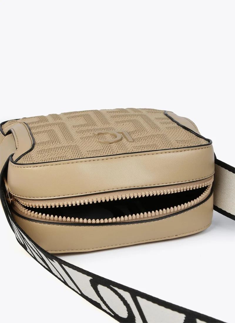 Lola Casademunt Crossbody camera bag¡