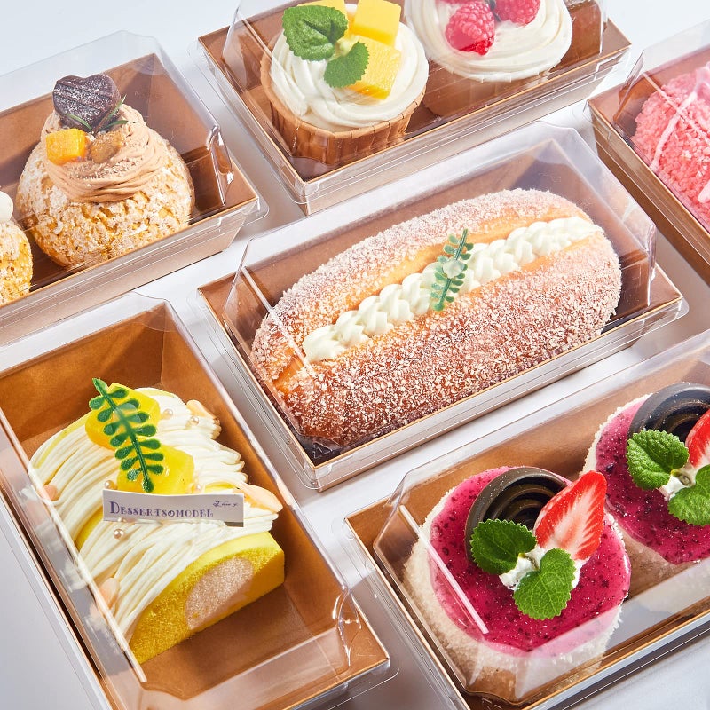 Ocmoiy Paper Charcuterie Boxes with Clear Lids, 50 Pack Disposable Sandwich Containers, Small Kraft Bakery Treat Boxes for 2 Cupcakes, Muffins, Hot Cocoa Bombs, Strawberries, To Go Desserts Boxes - Image 5