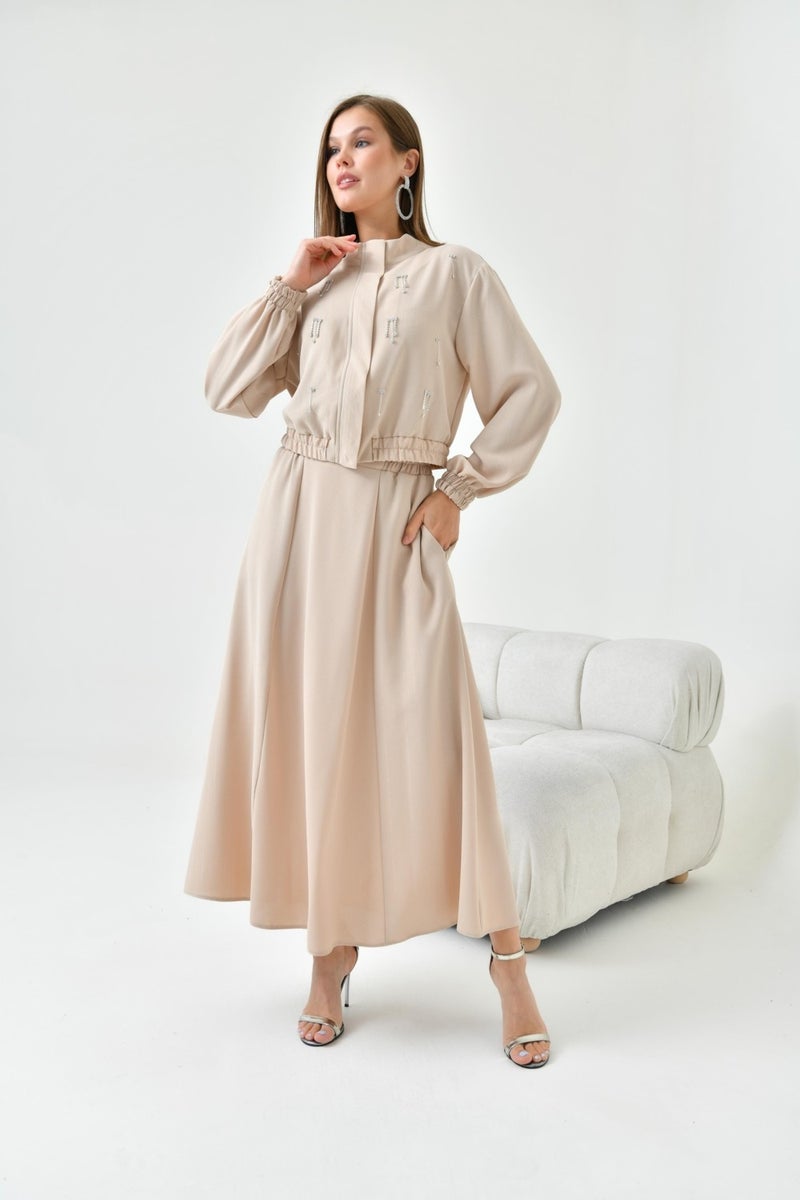 Garmi Women's Glitter Crepe Skirt Suit Beige  - Image 5