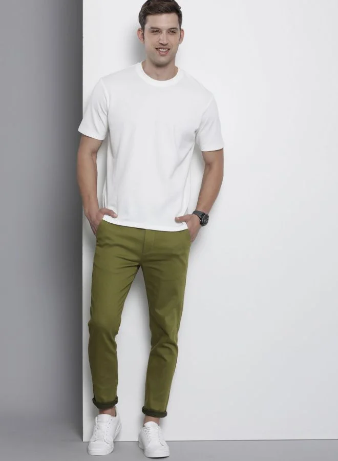 The Indian Garage Co Men Slim Fit Solid Mid-Rise Stretchable Chinos