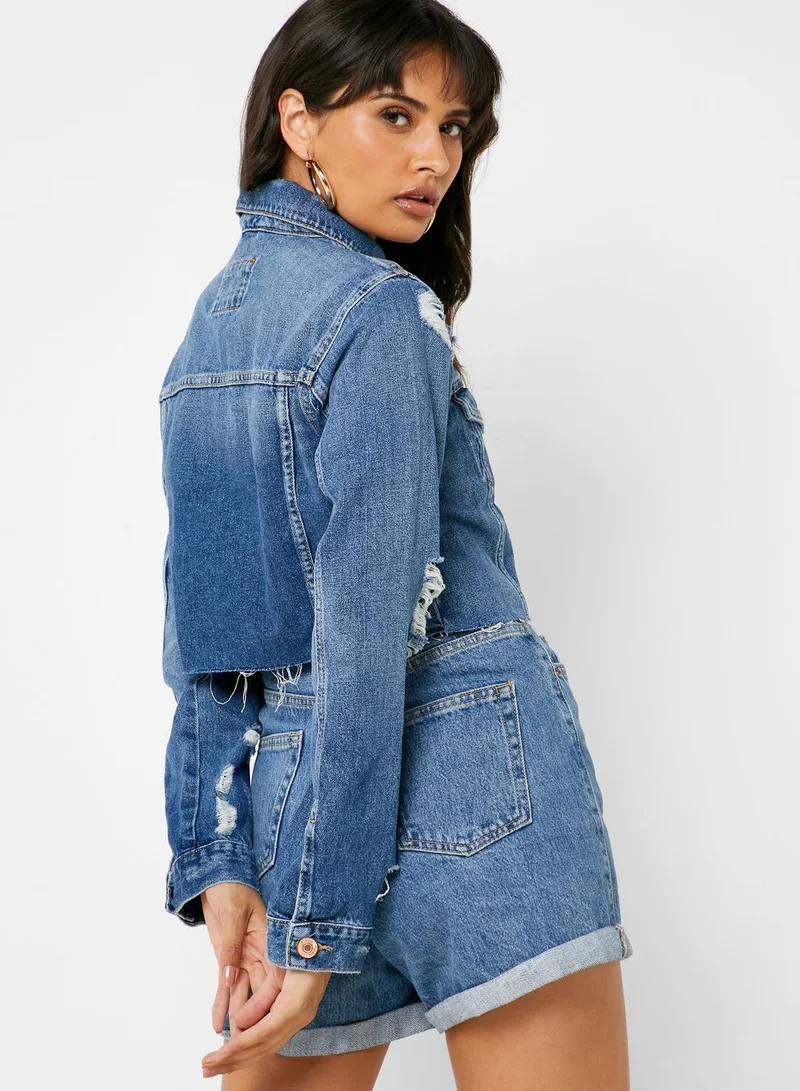 FOREVER 21 Distressed Cropped Denim Jacket